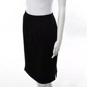 Caslon skirt